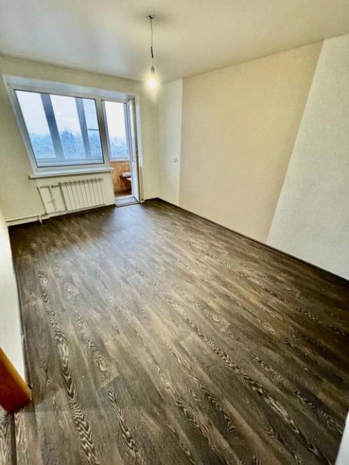 Продается теплая, светлая 3 х комнатная квартира в п. бажово, ул. Голубцова, 22! 02