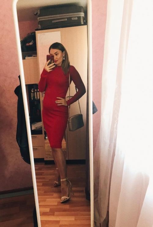 Физкульт - привет!  Меня зовут Ефремова Руслана и на протяжении последних 5 лет я являюсь персональным тренером ФК Премьер Класс. 03