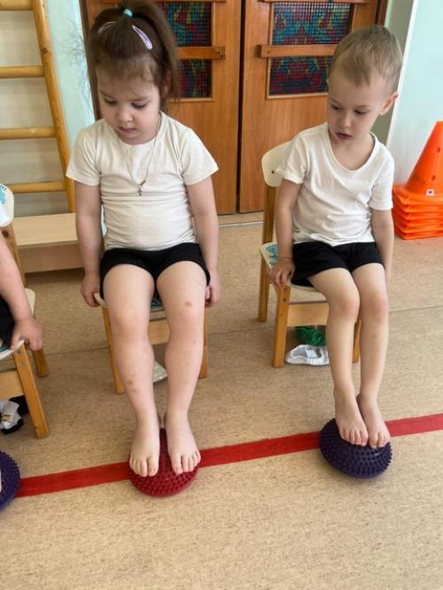 Самые эффективные упражнения для профилактики плоскостопия проводятся на каждом занятии фитнеса. 05