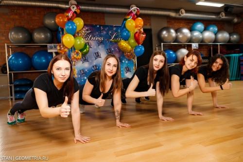 Срочно!  Девушки из тюмени нужны! 04