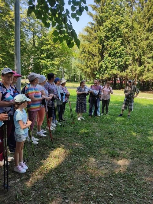 В республике вновь стартовал проект добровольного физкультурного союза России северная ходьба - новый образ жизни! 02