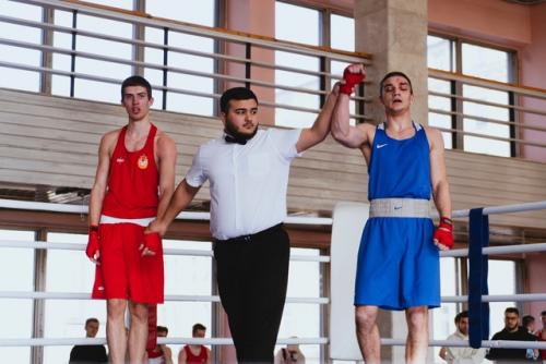 В общем и целом, небольшая предыстория. 03