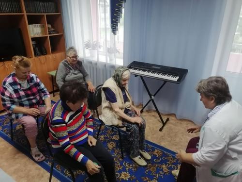 В отделении Специализированный Жилой дом для Граждан Пожилого Возраста и Инвалидов прошел фитнес час упражнения для долголетия. 01