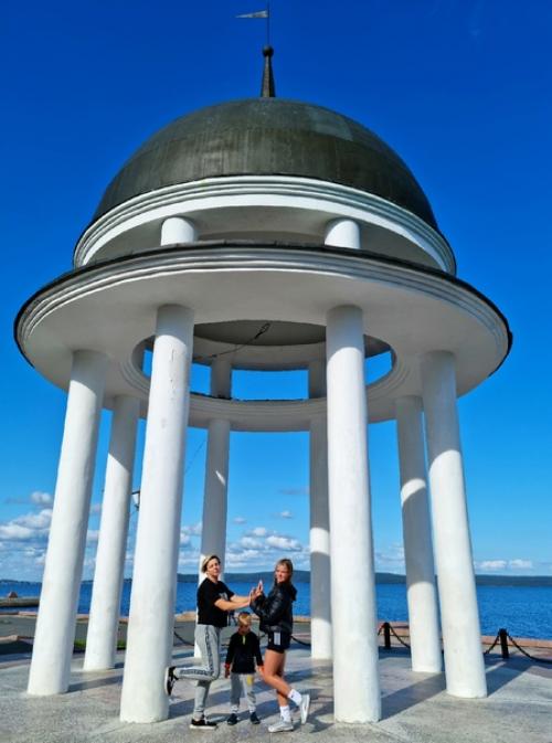 Последняя наша остановка. 01 Последняя наша остановка. 01