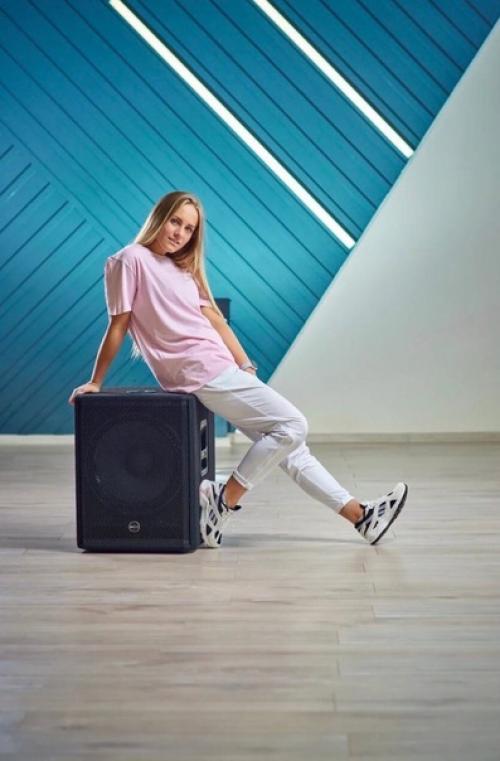 Рады представить вам нашего нового старшего тренера групповых программ: Кудряшову Анастасию. 01