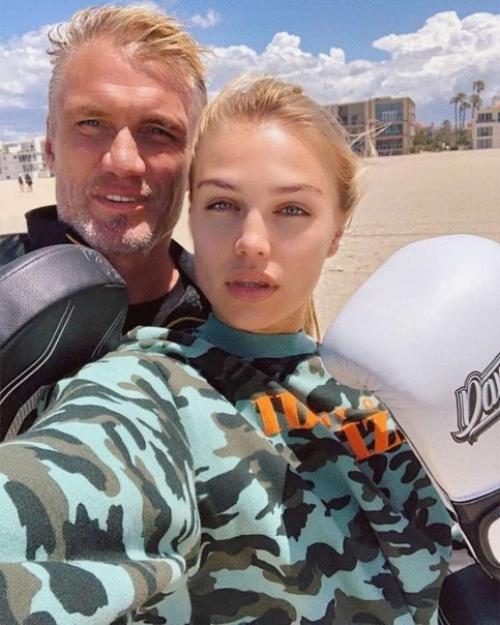 Эта красивая девушка, Ида, дочь знаменитого Дольфа лундгрена. 01