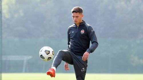 Видеоурок круговой косы с очень важными моментами! 01