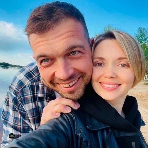 7 актрис, которые замужем за работягами, далекими от мира шоу-бизнеса. 03