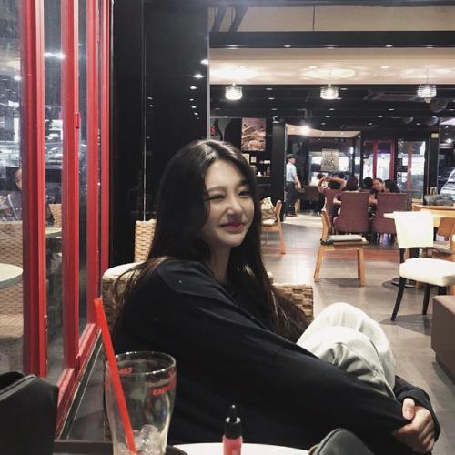 Упражнения на ГИБКОСТЬ.  Врождённая гибкость - качество, которым могут похвастаться далеко не все люди. 05 Упражнения на ГИБКОСТЬ.  Врождённая гибкость - качество, которым могут похвастаться далеко не все люди. 05