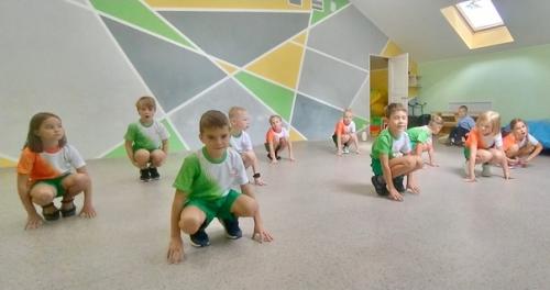 Вчера у ребят был первый в новом учебном году урок физкультуры. 03