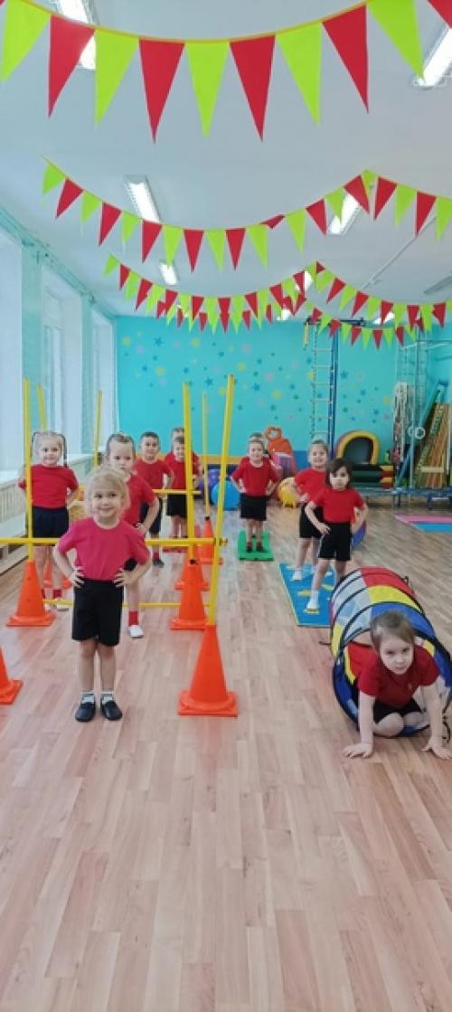 31 января отмечают спортивный праздник - международный день дошкольного фитнеса. 02 31 января отмечают спортивный праздник - международный день дошкольного фитнеса. 02