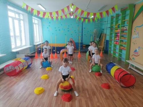 31 января отмечают спортивный праздник - международный день дошкольного фитнеса. 08 31 января отмечают спортивный праздник - международный день дошкольного фитнеса. 08