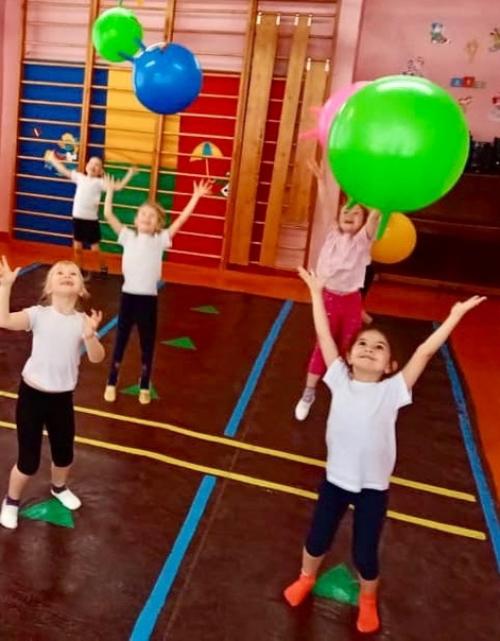 В детском саду прошел день фитнеса. 08