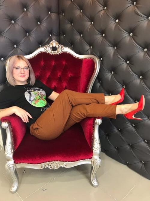 Сотрудники, которые создают для вас продукт, под названием Групповые Тренировки: 02