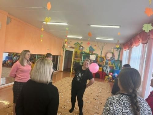 Мы собираем рецепт счастья: в родительском клубе прошел яркий осенний квест. 07 Мы собираем рецепт счастья: в родительском клубе прошел яркий осенний квест. 07