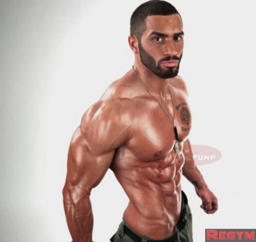 Многие спрашивают, кто этот парень с нашей аватарки? 02