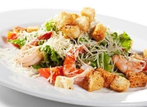 Рецепт салата Цезарь. Салат "Цезарь": 5 рецептов на выбор.