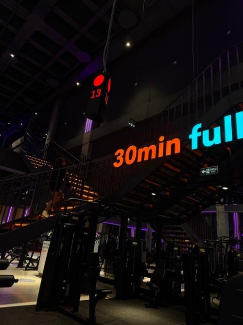 Как я уже 4- ый месяц подряд хожу в зал 2-3 раза в неделю и делаю это с удовольствием? 01 Как я уже 4- ый месяц подряд хожу в зал 2-3 раза в неделю и делаю это с удовольствием? 01