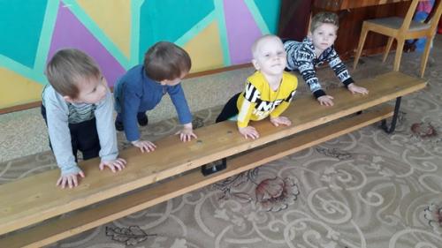 Международный день фитнеса, который празднуется 11 ноября, группа Мультяшки решила провести очень активно. 08