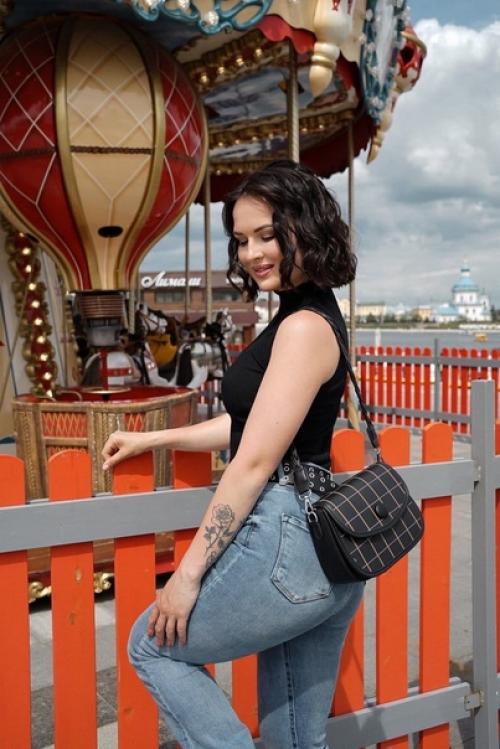 Быть лучшей версией себя хочет каждый, но не каждый способен взять волю в кулак и начать действовать. 05