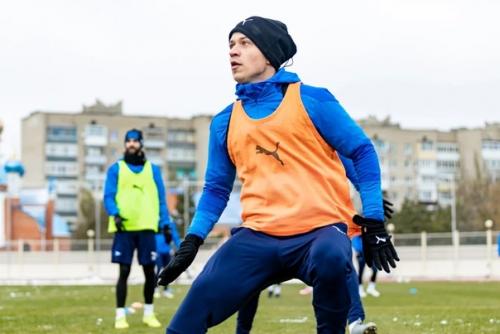 Вчера Чайка начала подготовку к матчу с текстильщиком. 05