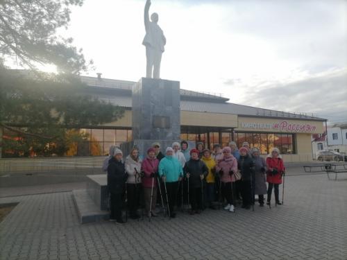 Более 200 оренбуржцев прошли оздоровительный маршрут. 07 Более 200 оренбуржцев прошли оздоровительный маршрут. 07