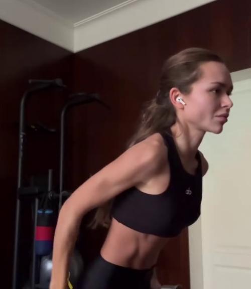 Эпизод 769.  Забота под вопросом. 01