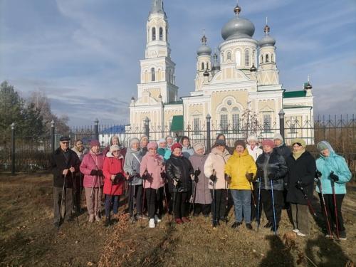 Более 200 оренбуржцев прошли оздоровительный маршрут. 08 Более 200 оренбуржцев прошли оздоровительный маршрут. 08