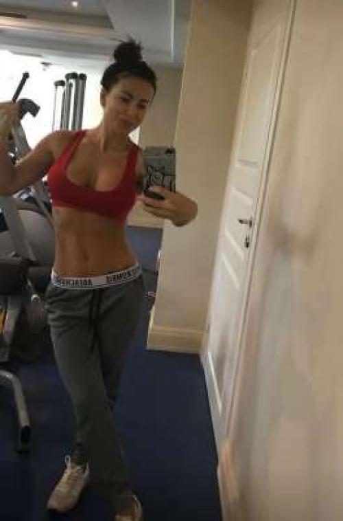 Ани лорак занимается спортом каждый день! 07