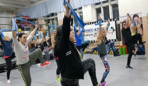 Резиновая фитнес - лента - она да. 03