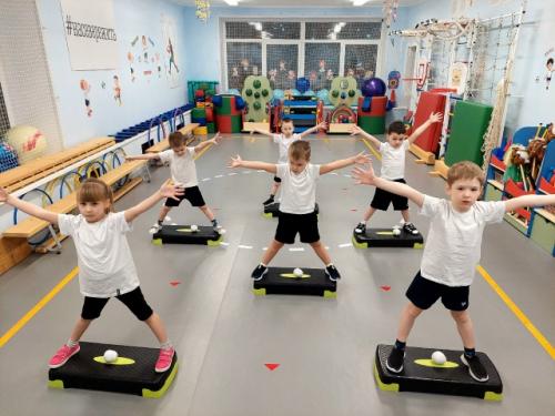 Кружок дополнительного образования спортивной направленности Весёлый Фитнес. 06