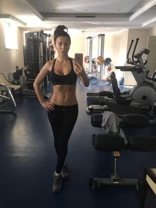 Ани лорак занимается спортом каждый день! 03