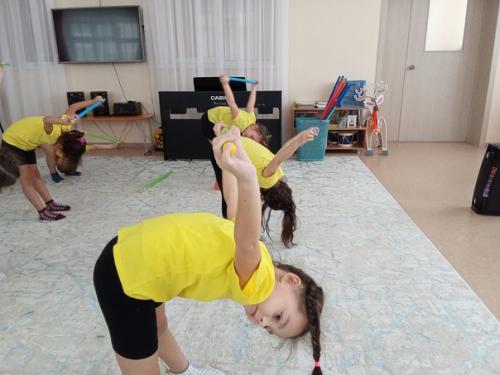 Детский фитнес.  В последние годы наблюдается снижение двигательной активности детей, в том числе дошкольного возраста. 02