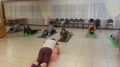 Спорт помогает не только поддерживать физическую форму, а также существенно влияет на самочувствие и настроение. 04