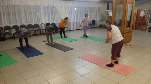 Спорт помогает не только поддерживать физическую форму, а также существенно влияет на самочувствие и настроение. 05