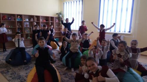 Наконец - то настал тот день, когда все ученики и учителя нашей школы оказались в стенах родного и любимого дома! 01