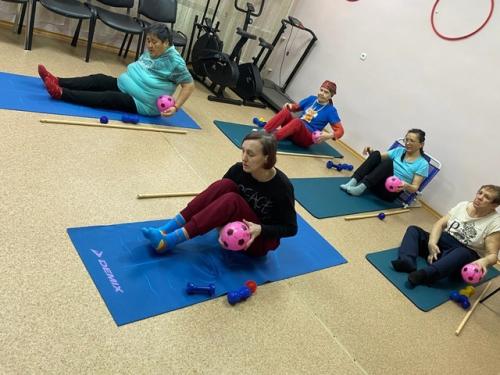 Адаптивный фитнес. Адаптивный фитнес является одной из форм физической культуры для лиц с ограниченными возможностями здоровья. 05