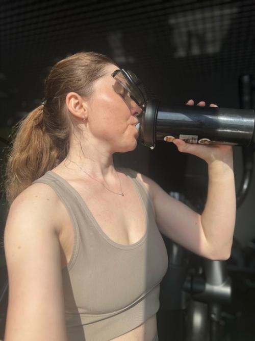 О, как начался мой спорт, многие из моего канала прояснение в телеграмм уже слышали эту историю …. 01