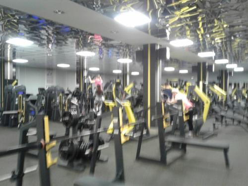 Дурная голова ногам покоя не дает или фитнес начинается с порога: забыв дома ключи, вспорхнула на 5 этаж быстрее ветра. 04