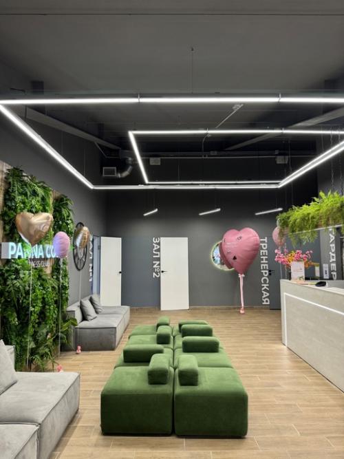 В Panna Cotta мы уверены: чтобы тренировки приносили кайф и результат - важно чувствовать себя комфортно с первого шага в фитнес клуб. 01