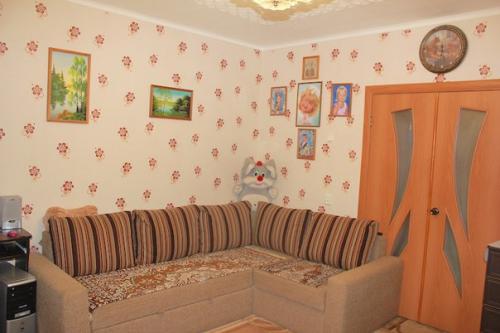 Вашему вниманию мы предлагаем уютную однокомнатную квартиру в тракторозаводском районе города Челябинска по ул. мамина 11. 06