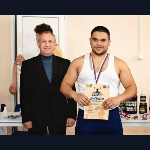 11 апреля состоялся открытый турнир станицы Тамань по кроссфиту. 09