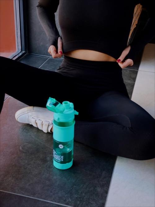 Чтобы шикарно выглядеть в платье, надо полюбить спортивные треники. 03 Чтобы шикарно выглядеть в платье, надо полюбить спортивные треники. 03