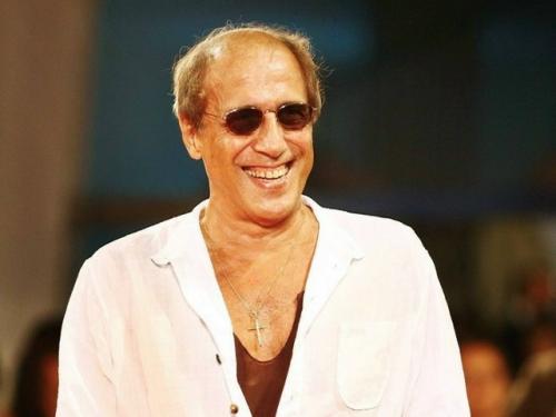 Время берёт своё, но настоящие легенды остаются легендами. 01