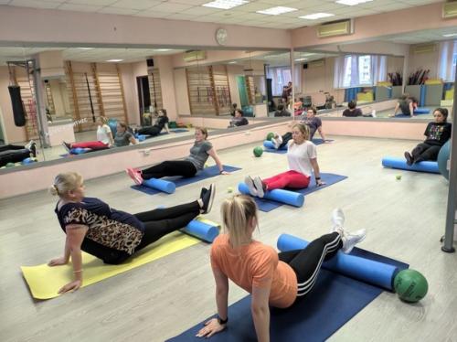 Два дня подряд проводили мастер класс по мфр (миофасциальный релиз. 01