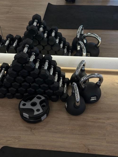 В Panna Cotta мы уверены: чтобы тренировки приносили кайф и результат - важно чувствовать себя комфортно с первого шага в фитнес клуб. 07