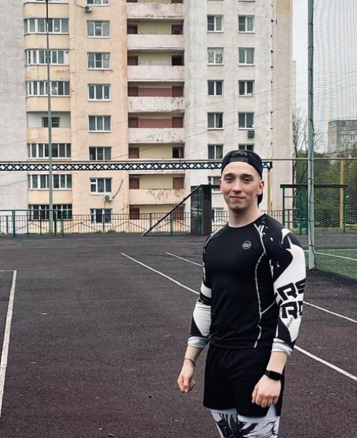 Outdoor - тренировки - это занятия спортом на свежем воздухе, которые доступны каждому. 01