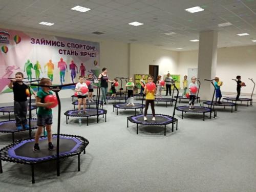 Дети старшей группы посетили Джампинг - Кидс в мау фок салют. 03