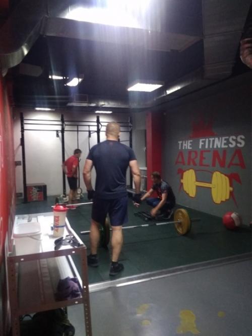 - Напиши, Виктор, про Екимовых, - ненавязчиво предлагает Максим - огонь. 06 - Напиши, Виктор, про Екимовых, - ненавязчиво предлагает Максим - огонь. 06