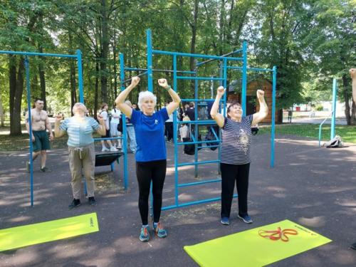 Второе дыхание.  Фитнес для пожилых. 01